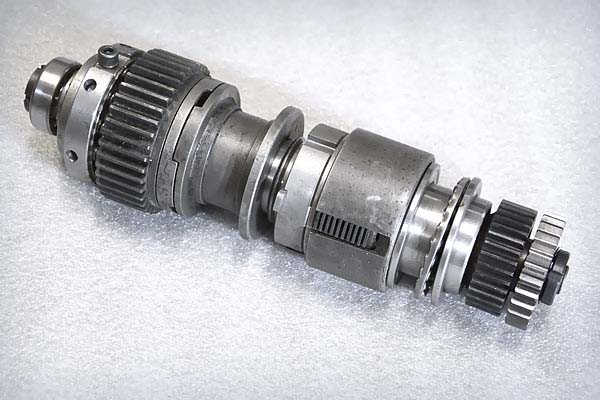 Фрикційна муфта (Фрикційний вал) приводу подач верстата 6р12, 6р13, 6р82, 6р83